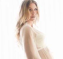 ErinPreg2.19.17-0879(1)
