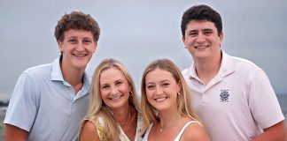 Fall Family Portrait – Mini sessions